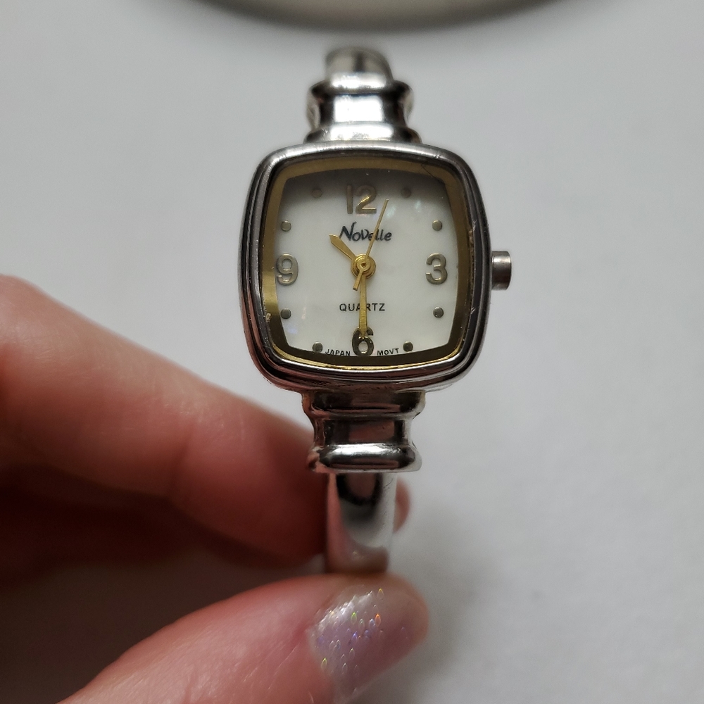 Novelle Womens Watch